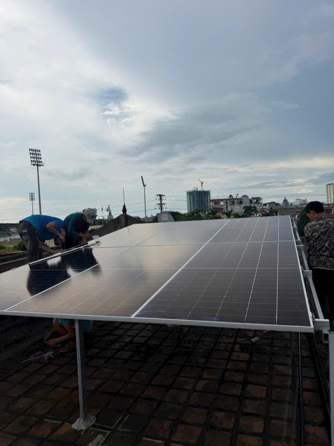 Điện mặt trời 6kWp ở miền Bắc: chi phí lắp hết bao nhiêu?